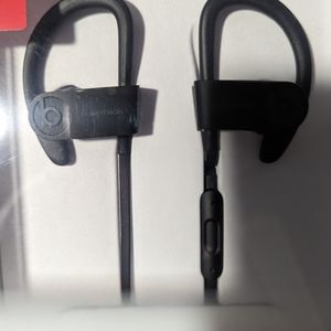 Power Beats 3 Wireless